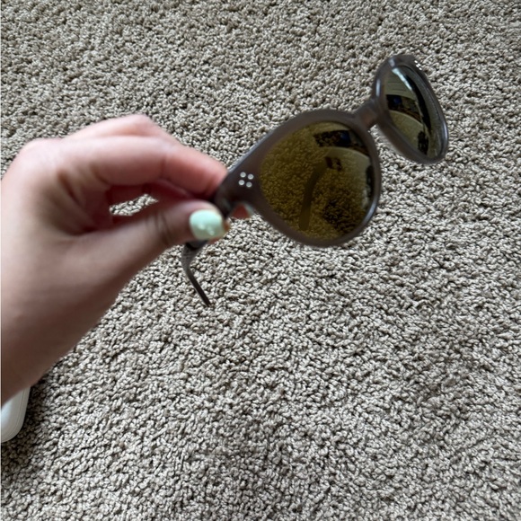Chloe Brown Sunglasses - Picture 4 of 13